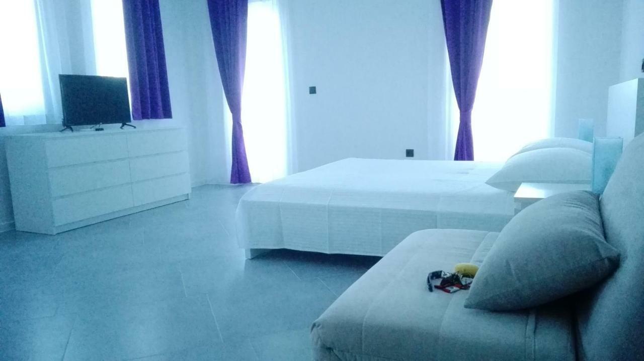 Hotel Hrvoje Pag Town Zewnętrze zdjęcie