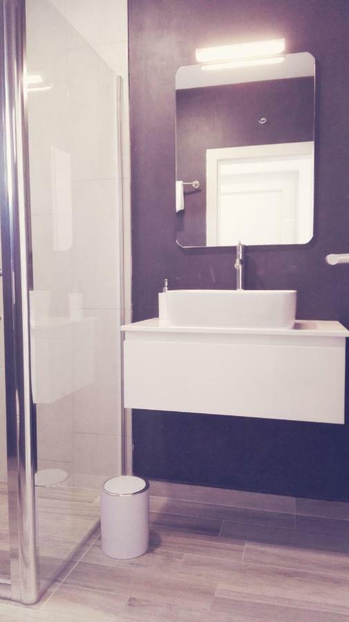 Hotel Hrvoje Pag Town Zewnętrze zdjęcie