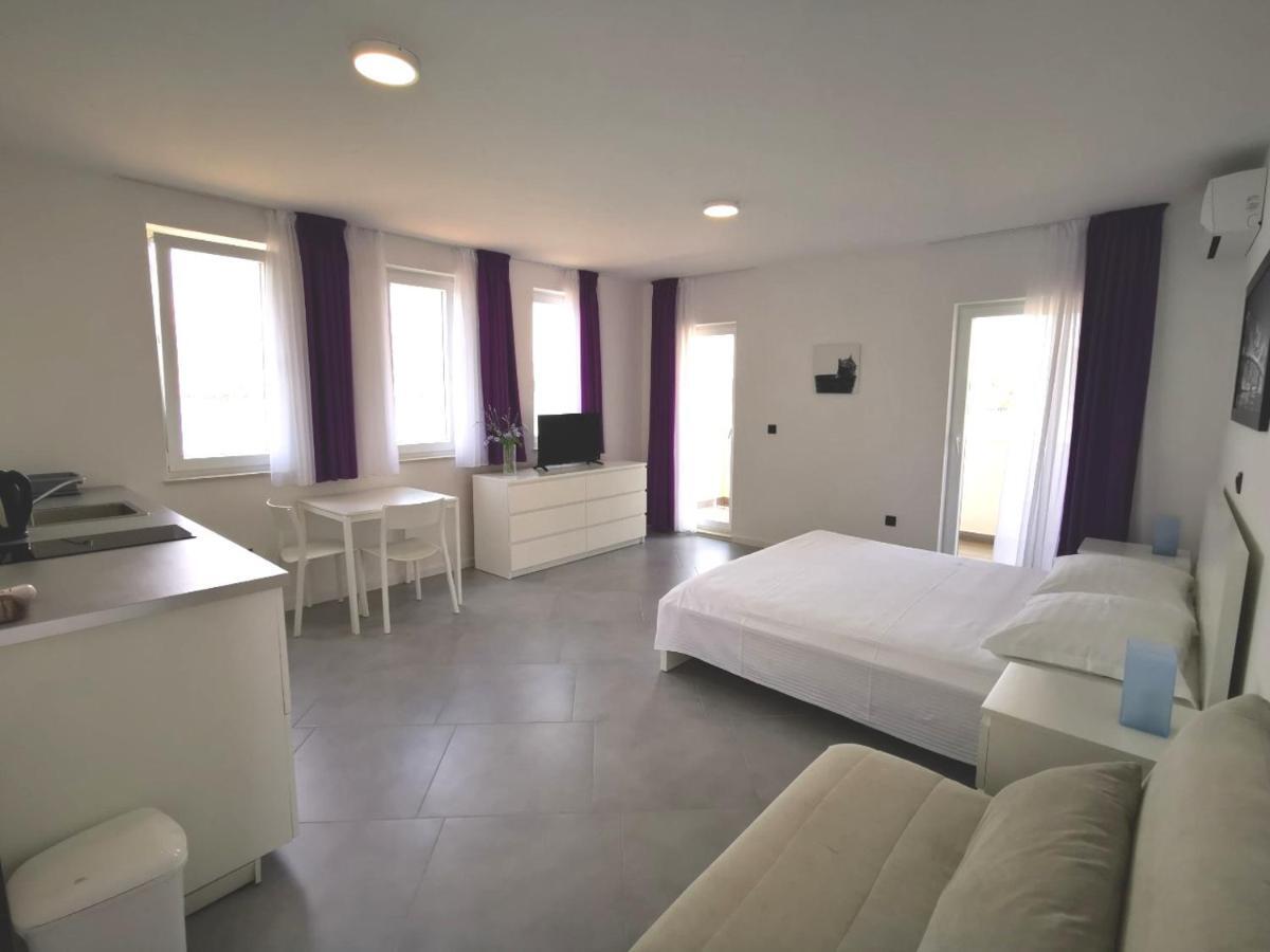 Hotel Hrvoje Pag Town Zewnętrze zdjęcie